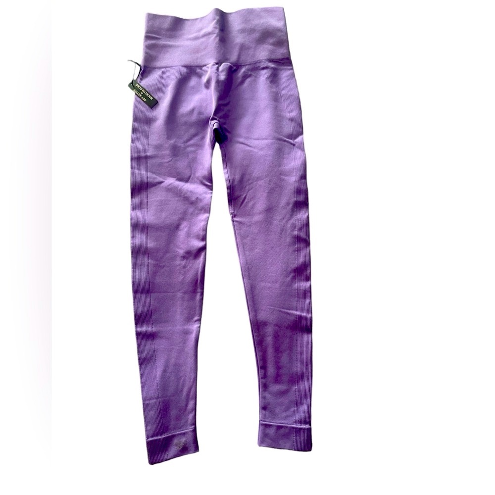 Set Active x Madelyn Cline leggings sz small, purple NWT!